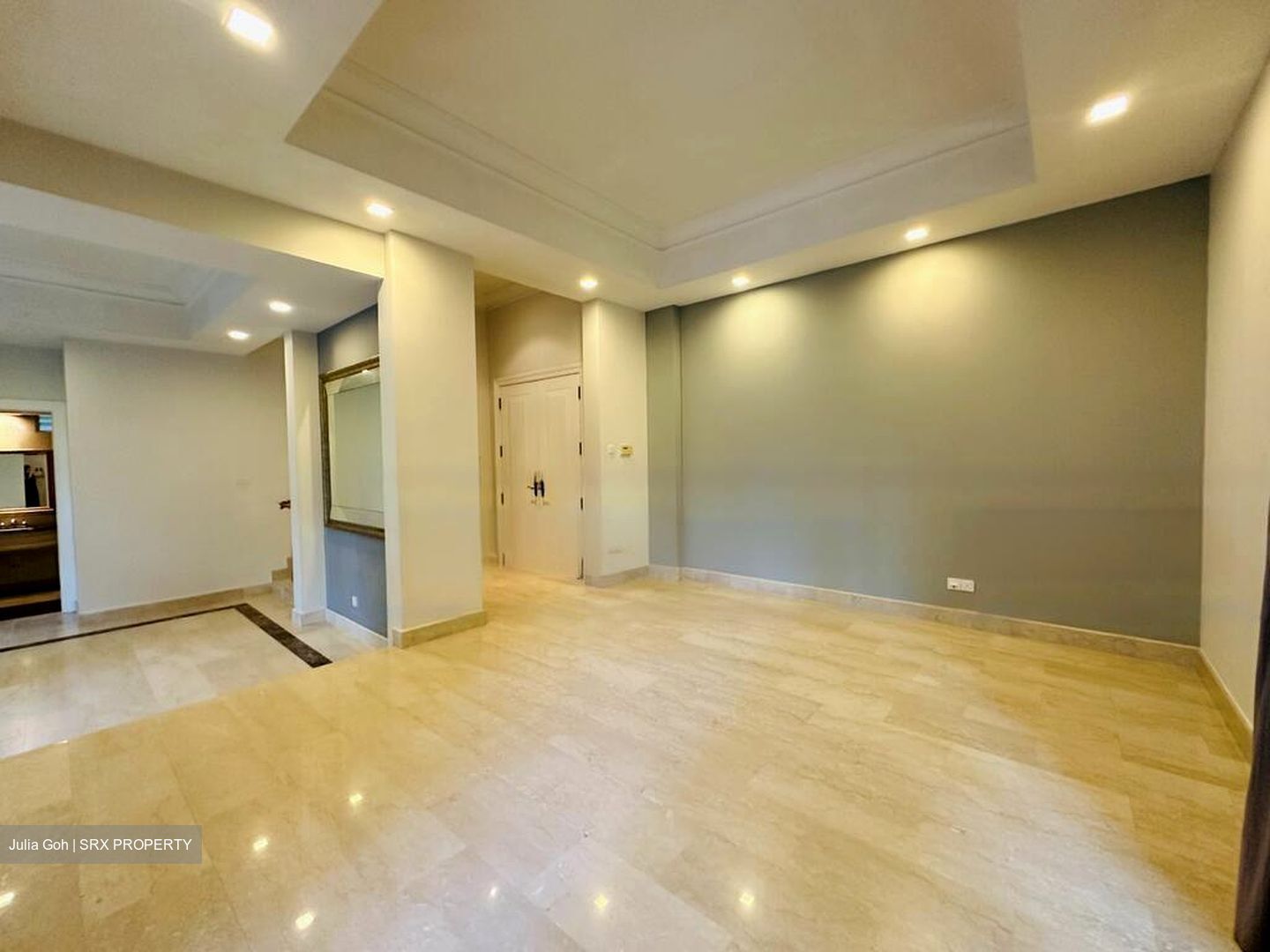 Chelsea Gardens (D10), Condominium #438505461